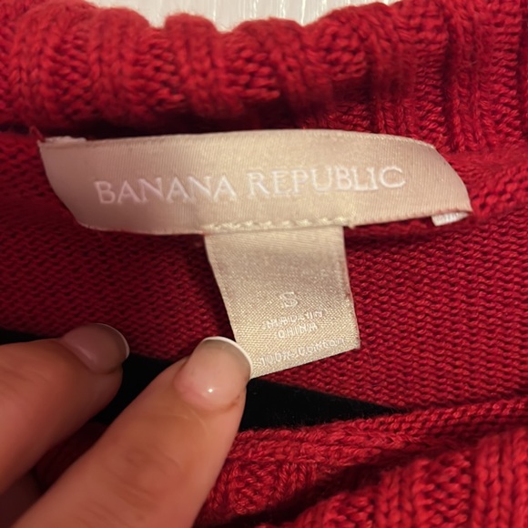 Red Size Small Banana Republic Sweater - Picture 3 of 3